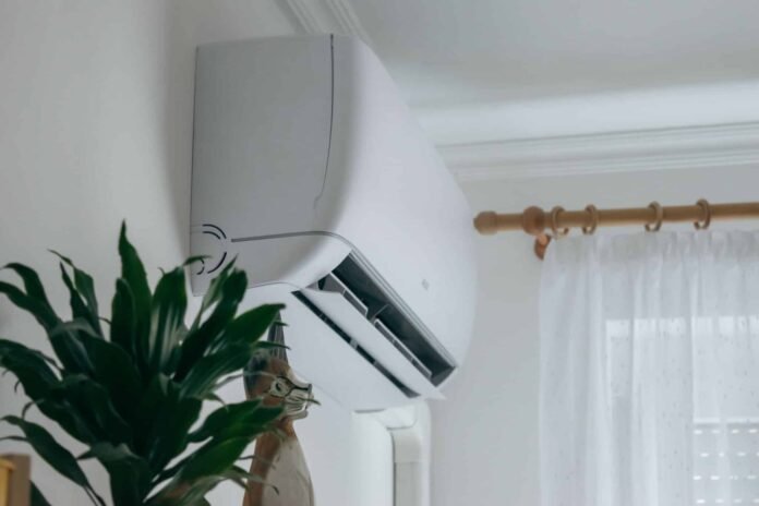 wall mounted air conditioner